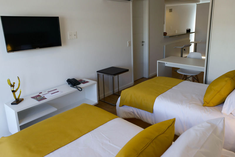 Merit Montevideo Apart & Suites Luaran gambar